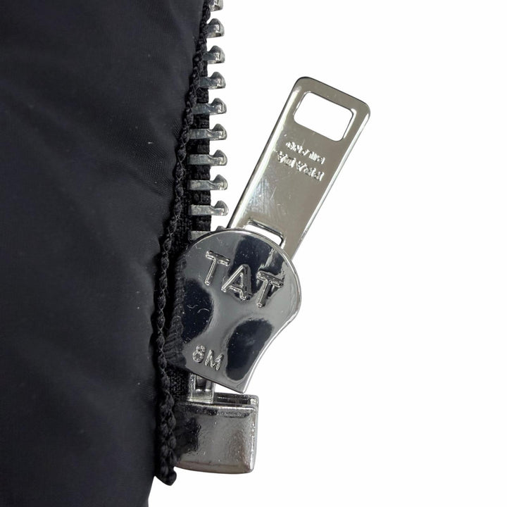 美品☆PRADA プラダ 29Y510 トライアングルロゴプレート シープスキンファー付 ダウンジャケット ブラック 38 正規品 レディース