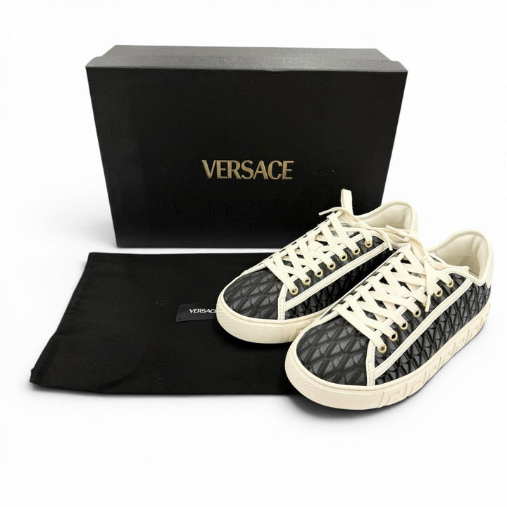 未使用品◇VERSACE ヴェルサーチ 1013568 グレカ ジャカードV キャンバス スニーカー ネイビー アイボリー 38 伊製 定価94600円 箱付き
