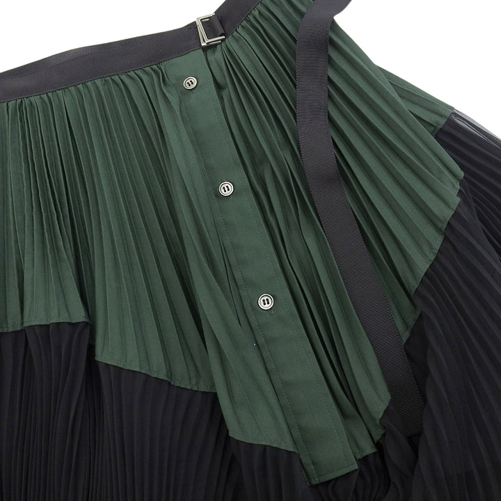 極美品▲Sacai サカイ 20-04888 バイカラー アシンメトリー プリーツ フレア スカート グリーン ブラック 0 日本製 正規品 レディース