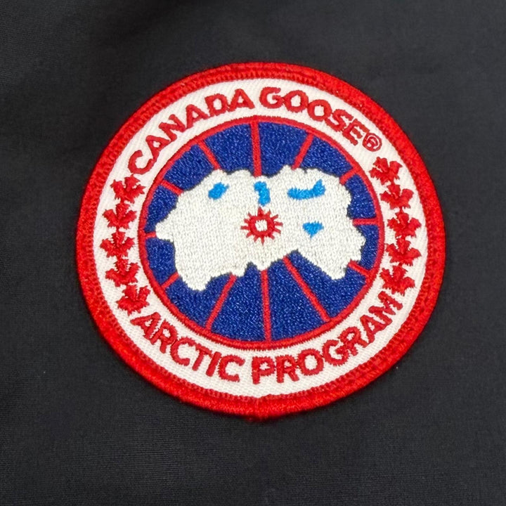 美品▼CANADA GOOSE カナダグース 3438JM ロゴワッペン ファー付き フーデッド ダブルジップアップ ダウンジャケット ネイビー XS 正規品