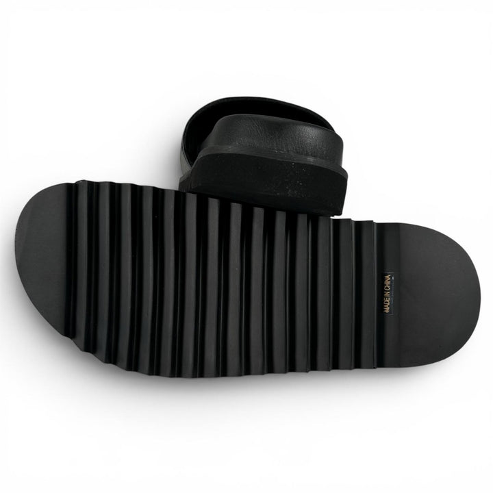 未使用品▲MYne マイン G08FW701 logo Slide Sandal ロゴスライドサンダル シャワー サンダル ブラック 40 レディース 箱付き