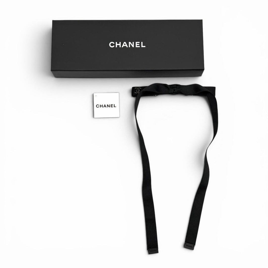 未使用品★CHANEL シャネル 24B AAA428 シルク100％ ラインストーン ココマーク ボウバレッタ リボンバレッタ ヘアクリップ 黒 箱付