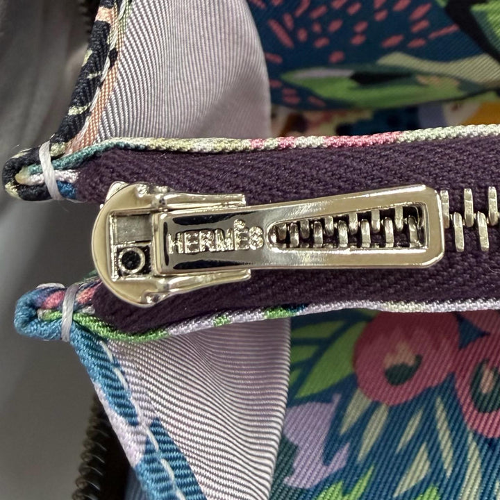 未使用品★エルメス アザップコンパクト シルクイン エトゥープ ヴォーエプソン シルバー金具 ラウンドZIP 財布 コインケース K刻印 箱付