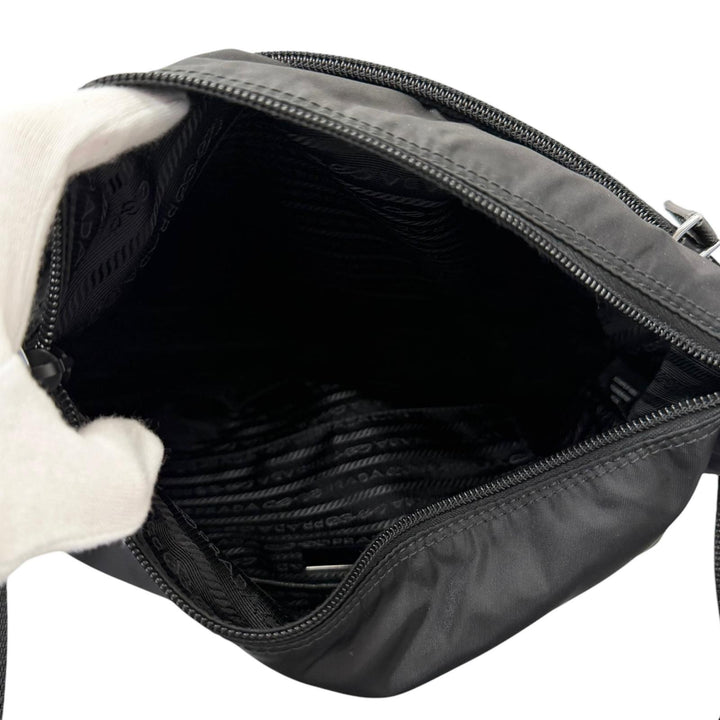 美品□PRADA プラダ 1BC421 レザー使い Re-Nylon トライアングルロゴ ポーチ付き 斜め掛け ショルダーバッグ ブラック イタリア製 メンズ