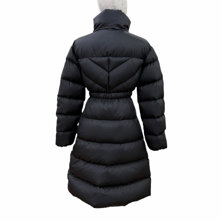 美品☆MONCLER モンクレール 2024年製 BROU ロゴワッペン・ベルト付 ダウンコート ブラック 00 国内正規品 ガーメント・ハンガー付き