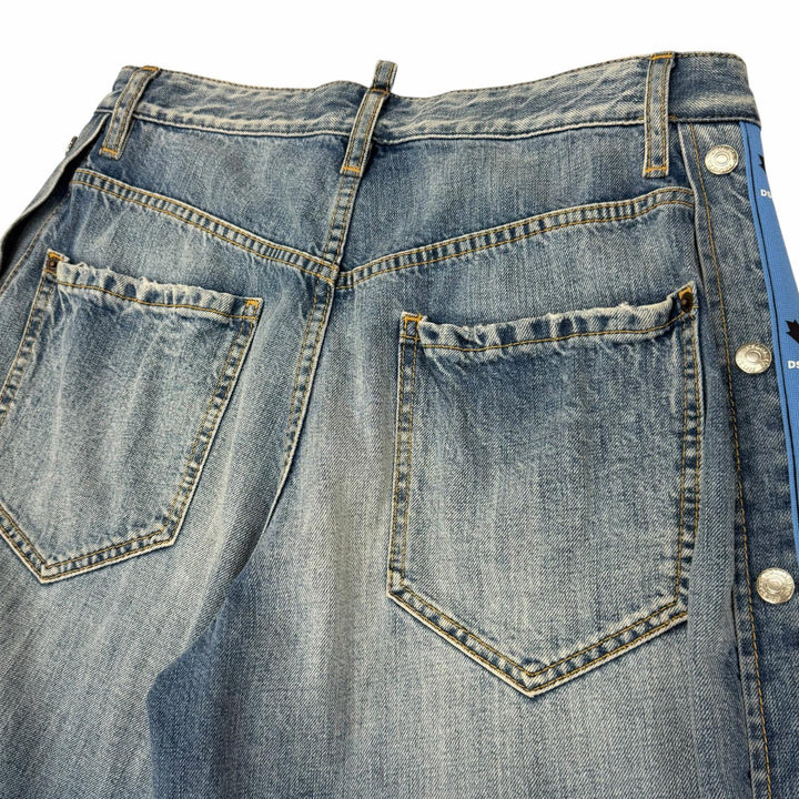美品▼DSQUARED2 ディースクエアード 2024年製 S74LB1419 サイドロゴライン ボタンフライ ワイド デニムパンツ ブルー 44 正規品 メンズ