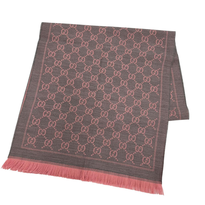 極美品☆GUCCI グッチ 133483 ウール100％ GG柄 フリンジ 大判ショール マフラー グレー ピンク 48×180cm 伊製 正規品 定価73700円 箱付