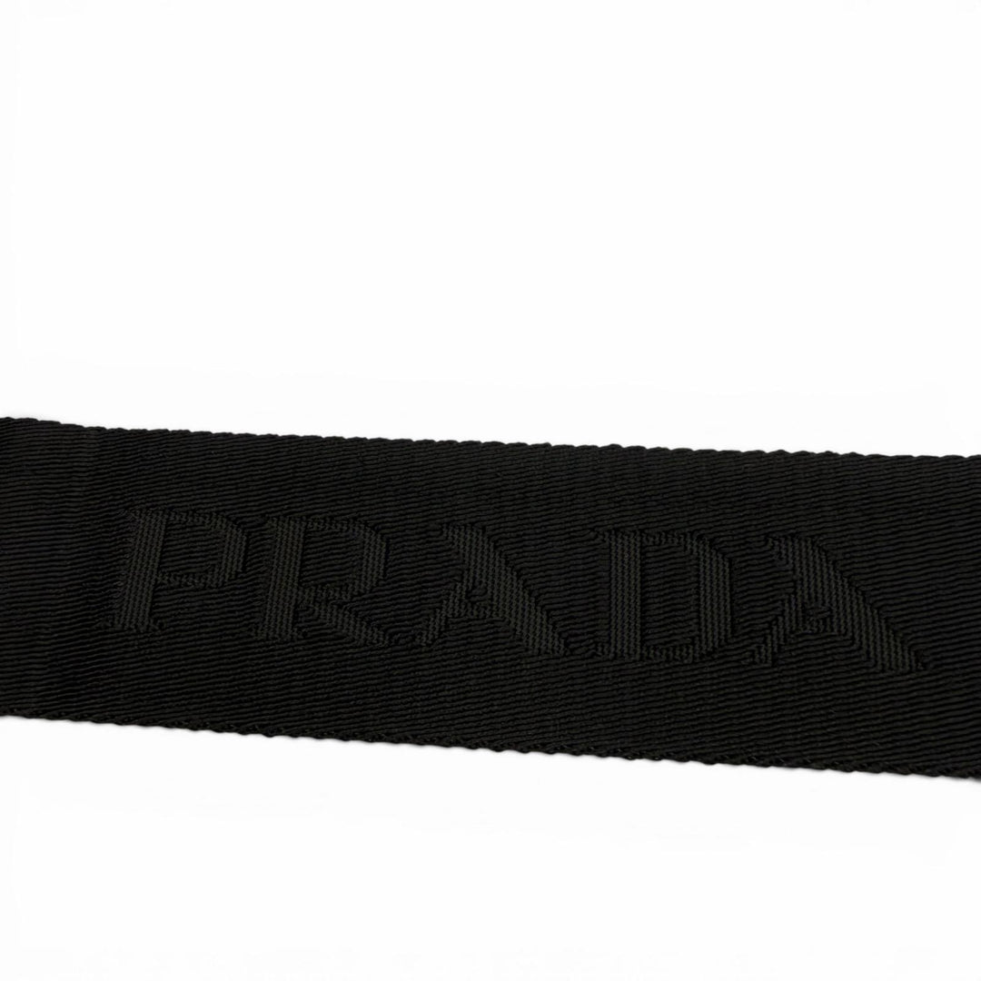 良品▼PRADA プラダ 2VH147 Re-Nylon トライアングルロゴ 三角プレート ポーチ付き ショルダーバッグ ブラック シルバー金具 保存袋付き