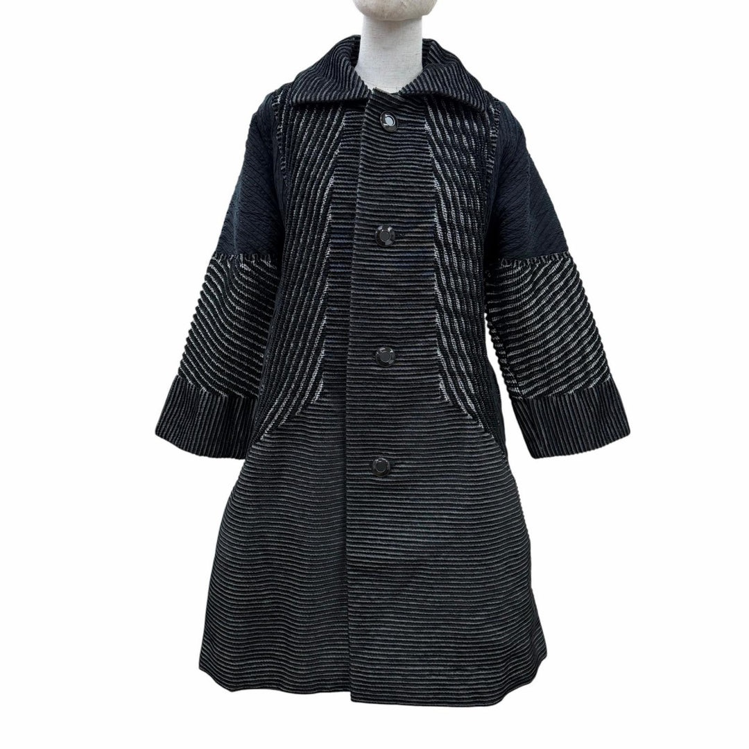 未使用品☆ISSEY MIYAKE イッセイミヤケ IM64-FA512 プリーツ切り替え デザイン コート ブラック系 2 日本製 正規品 レディース