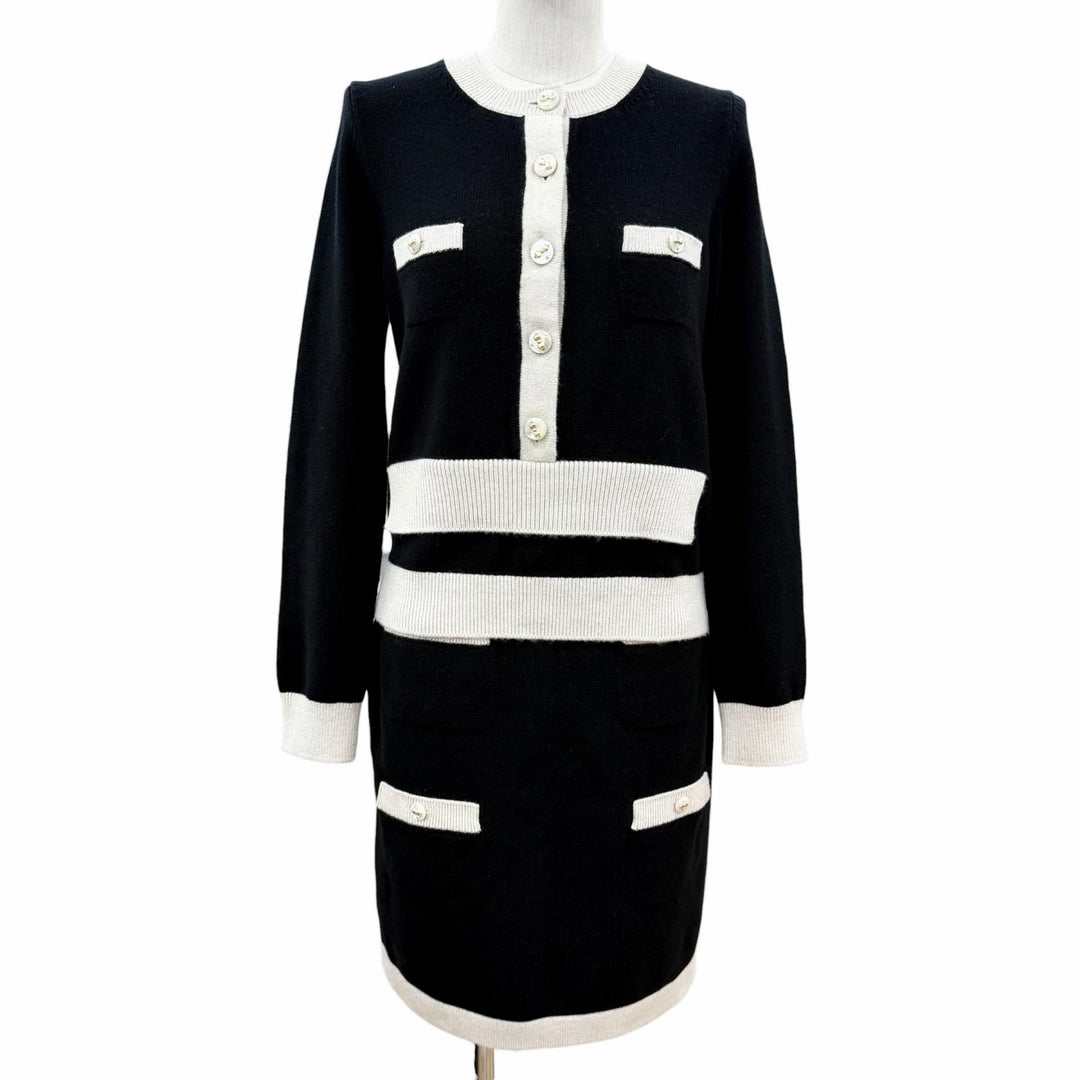 【ドンドン見直し】極美品◇CHANEL シャネル 25AW P80669 P80739 カシミヤ リボン ココマークボタン セットアップ 36 英国製 正規品