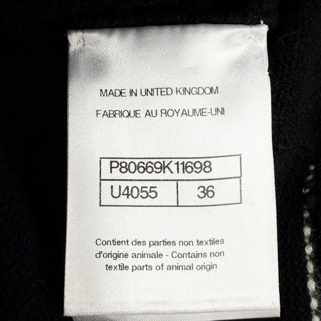 【ドンドン見直し】極美品◇CHANEL シャネル 25AW P80669 P80739 カシミヤ リボン ココマークボタン セットアップ 36 英国製 正規品
