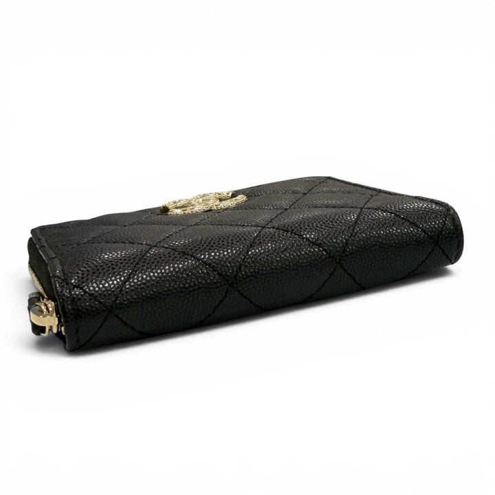 極美品★CHANEL シャネル AP4720 マトラッセ キャビアスキン ジップ スモールウォレット ランダム刻印 二つ折り財布 ブラック 箱・袋付