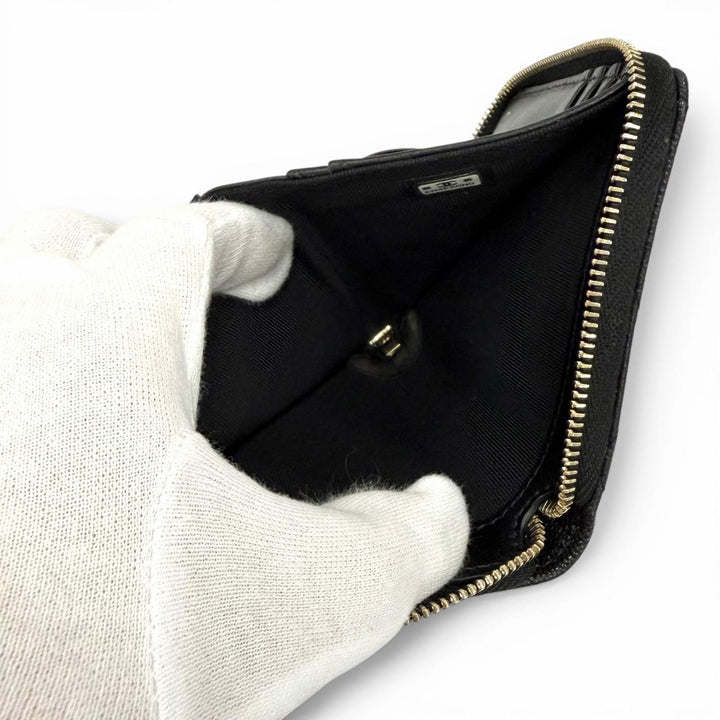 極美品★CHANEL シャネル AP4720 マトラッセ キャビアスキン ジップ スモールウォレット ランダム刻印 二つ折り財布 ブラック 箱・袋付