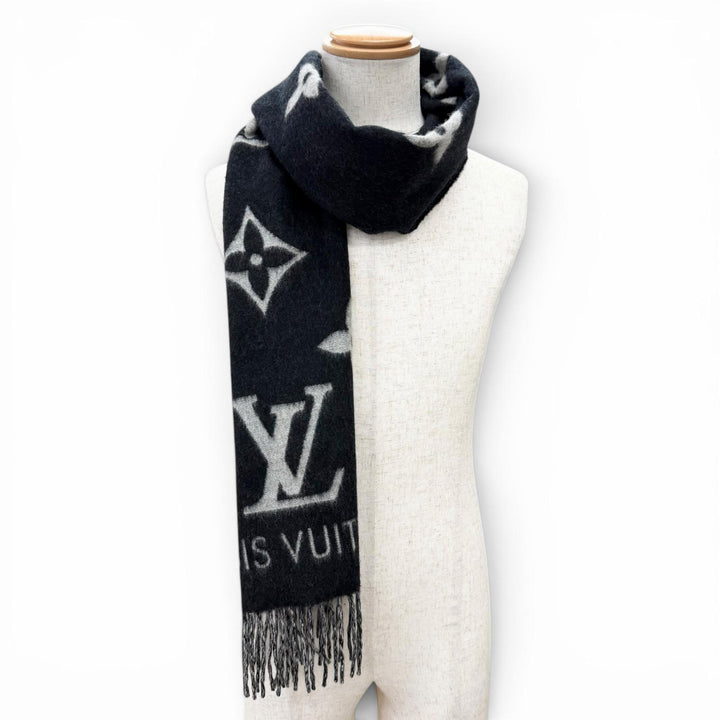 美品△LOUIS VUITTON ルイヴィトン M71040 マフラー レイキャビック カシミヤ100％ エシャルプ モノグラム フリンジ ブラック 正規品