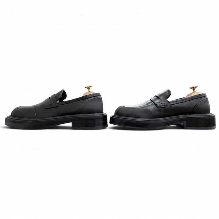 未使用品△FERRAGAMO フェラガモ 0768723 DRY レザー ペニーローファー コインローファー ブラック 7.5 イタリア製 メンズ 箱・保存袋付き