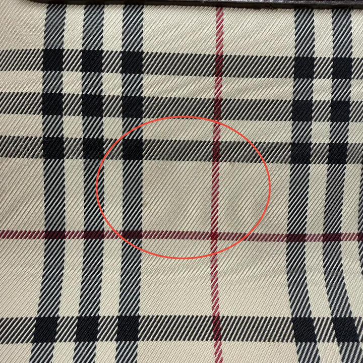 極美品★BURBERRY バーバリー ヴィンテージ ノバチェック レザー使い ロゴプレート付 ダッフルバッグ ハンドバッグ ベージュ ブラウン