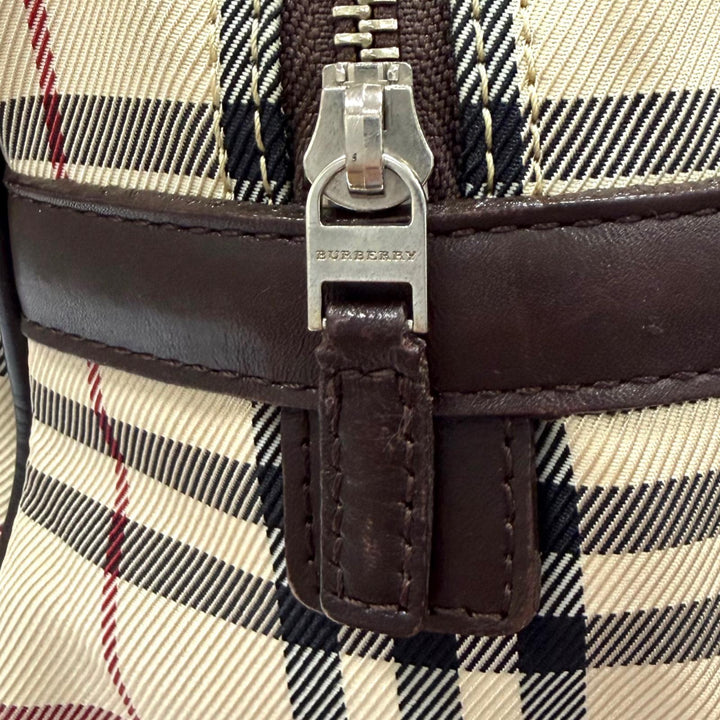 極美品★BURBERRY バーバリー ヴィンテージ ノバチェック レザー使い ロゴプレート付 ダッフルバッグ ハンドバッグ ベージュ ブラウン