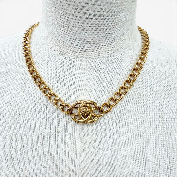 極美品☆CHANEL シャネル ヴィンテージ 96A ココマーク ターンロック ネックレス アクセサリー ゴールド フランス製 レディース 箱付き