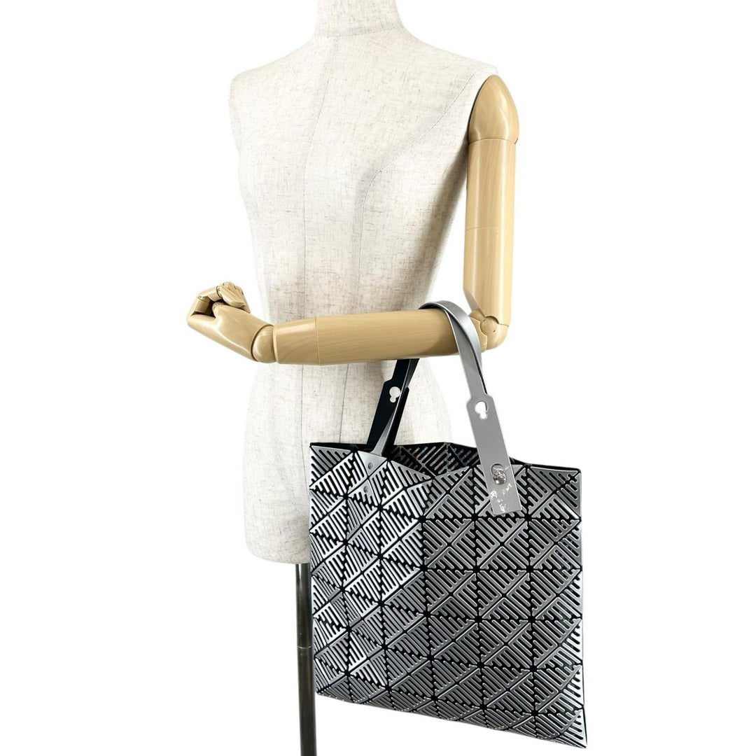 極美品▲BAOBAO ISSEY MIYAKE バオバオ イッセイミヤケ BB81-AG831 希少デザイン トートバッグ シルバー 日本製 正規品 レディース