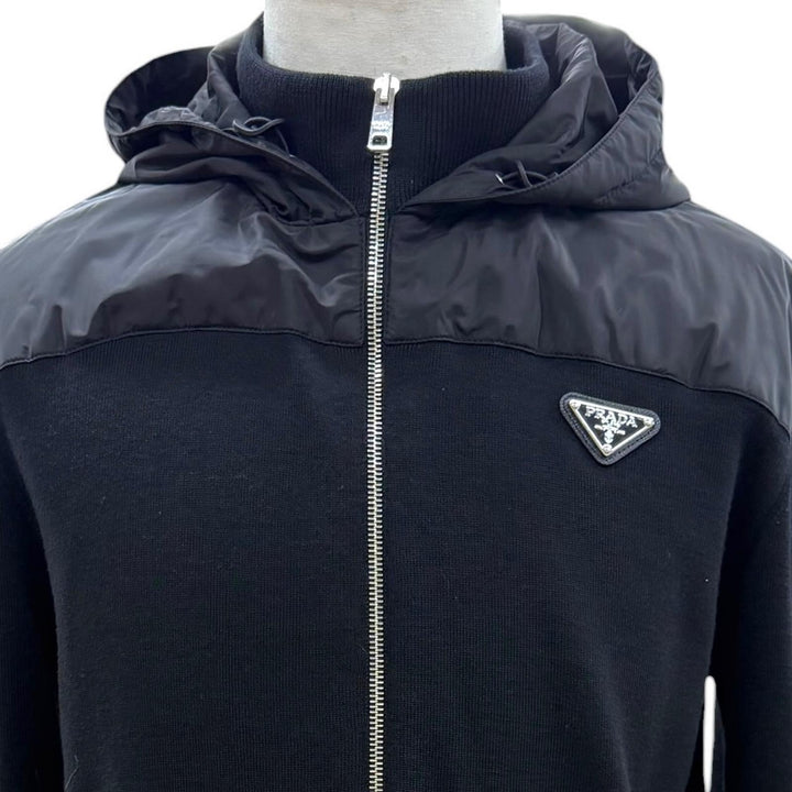 美品▼PRADA プラダ 2025年製 UMG107 ウール100% トライアングルロゴ 三角プレート ZIPUP ニット ナイロンジャケット パーカー 52 正規品