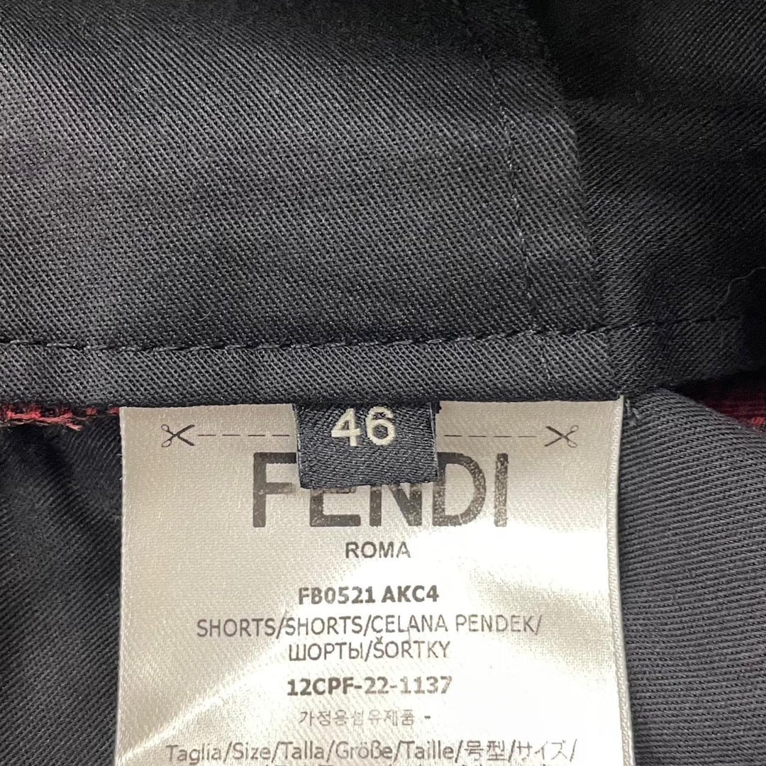 美品▲FENDI フェンディ 2022年製 FB0521 AKC4 FFロゴ ショートパンツ ハーフパンツ レッド 46 正規品 メンズ ガーメント・ハンガー付き
