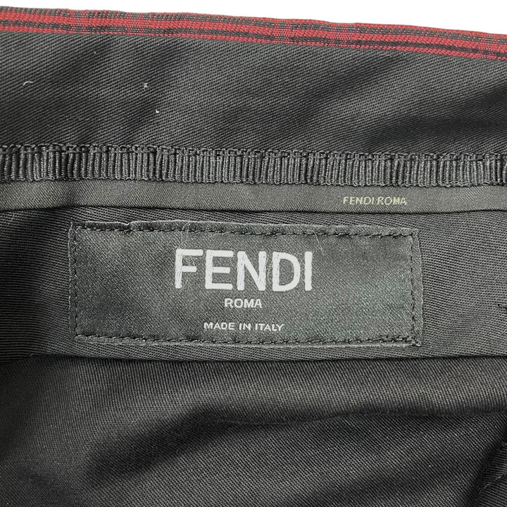 美品▲FENDI フェンディ 2022年製 FB0521 AKC4 FFロゴ ショートパンツ ハーフパンツ レッド 46 正規品 メンズ ガーメント・ハンガー付き