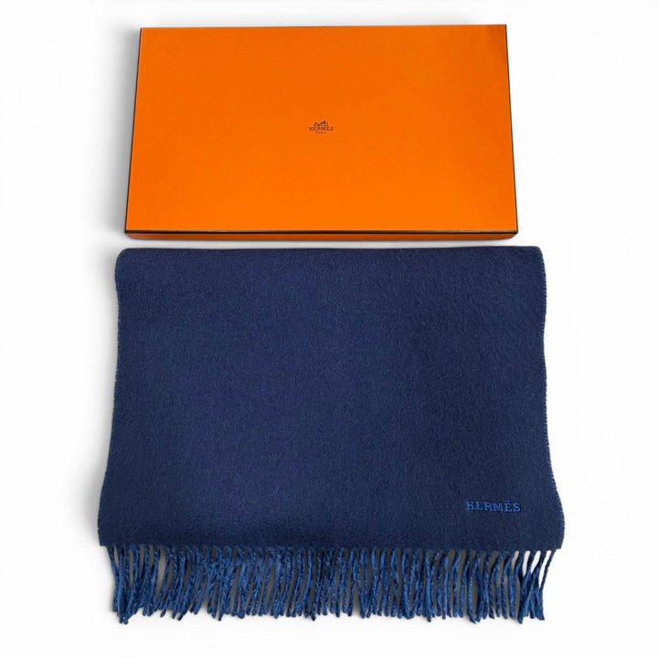 極美品▼HERMES エルメス レクトヴェルソ カシミヤ100% バイカラー ロゴ刺繍 フリンジ付き リバーシブル マフラー ネイビー ブルー 箱付