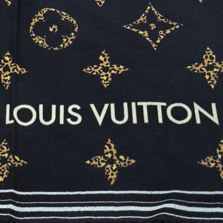美品★LOUIS VUITTON ルイヴィトン M73644 ウール100％ ロゴ入り モノグラム レオパード フリンジ付 ストール ブラック 伊製 正規品