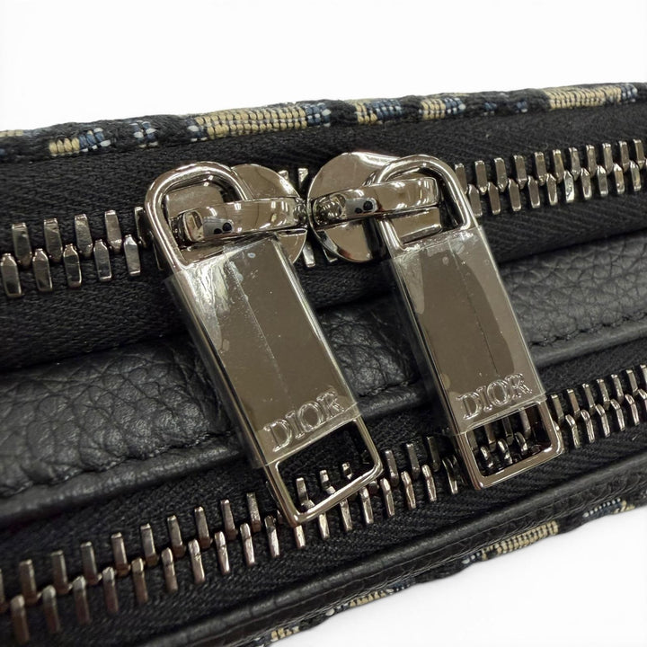 未使用品▼DIOR ディオール オム 20BBC119YSE レザー使い オブリーク ジップポーチ ショルダーバッグ ネイビー メンズ 箱・保存袋付き