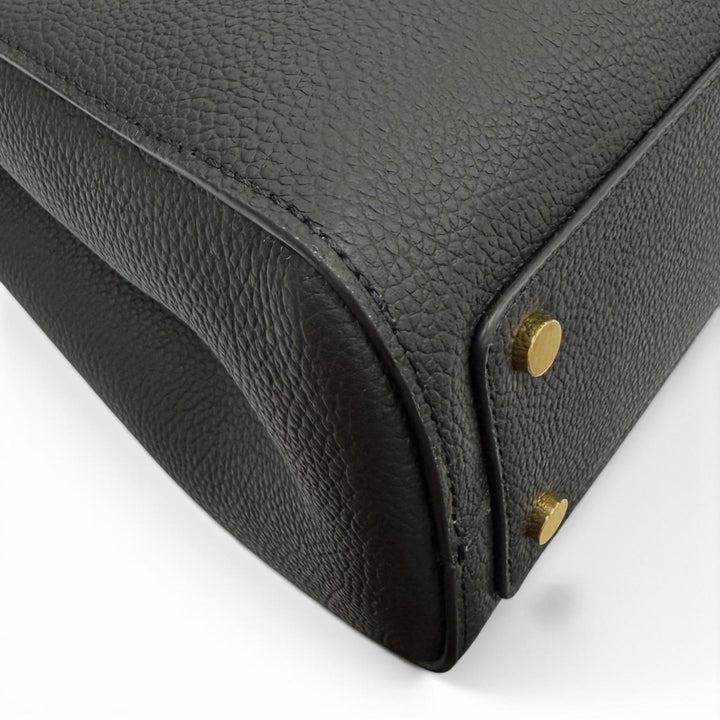 極美品★MARNI マルニ BMMP0150U0P8185 マルニ トランカルー ロゴ金具 レザー 2WAY トートバッグ ブラック 伊製 定価399300円 袋付