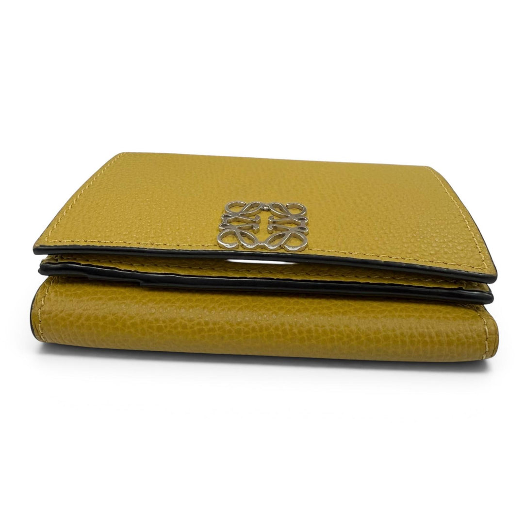 美品☆LOEWE ロエベ アナグラム トライフォールド ウォレット グレインカーフレザー コンパクトウオレット 三つ折り財布 ブラウン系