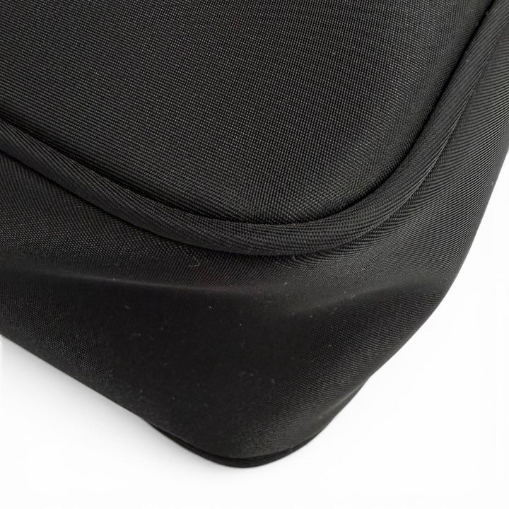 極美品★PRADA プラダ 1NE515 Re-Edition 2000 Re-Nylon ミニバッグ 三角プレート チャーム付 ワンショルダーバッグ ブラック 保存袋付き