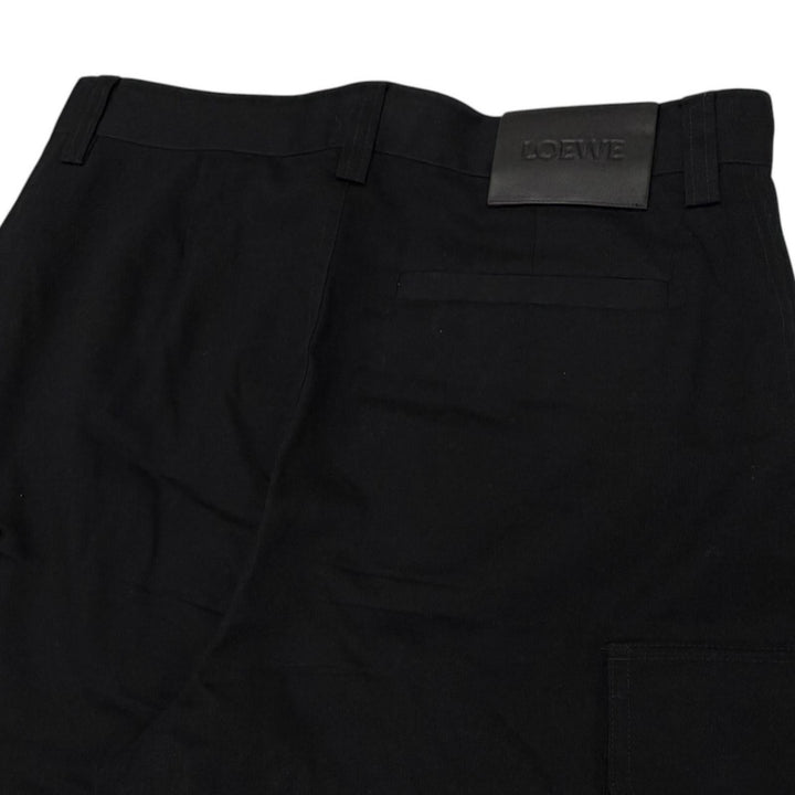 未使用品▼LOEWE ロエベ H526Y04WFB CARGO TROUSER レザーパッチ付き ボタンフライ カーゴパンツ ブラック 46 イタリア製 正規品 メンズ
