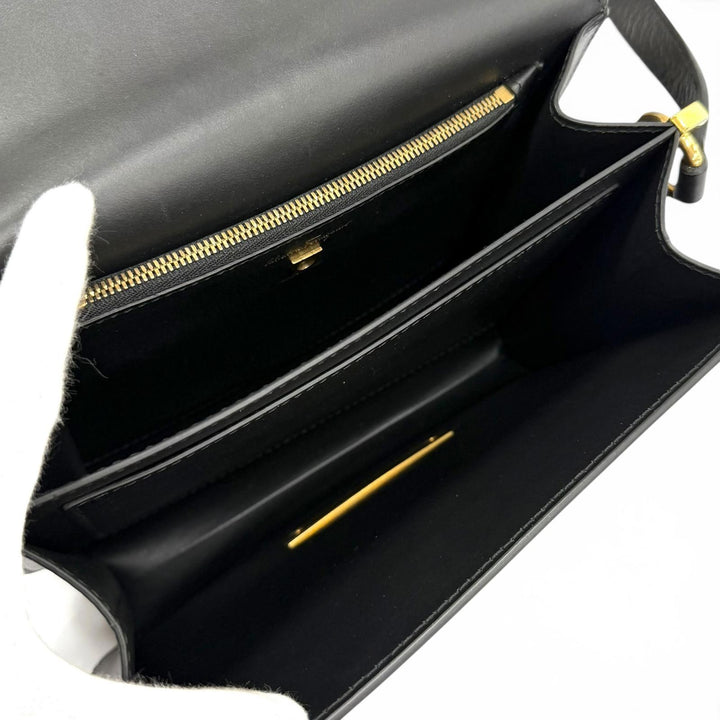 極美品★Salvatore Ferragamo サルヴァトーレフェラガモ ジョアンヌ ガンチーニ カーフ レザー ショルダーバッグ ブラック イタリア製