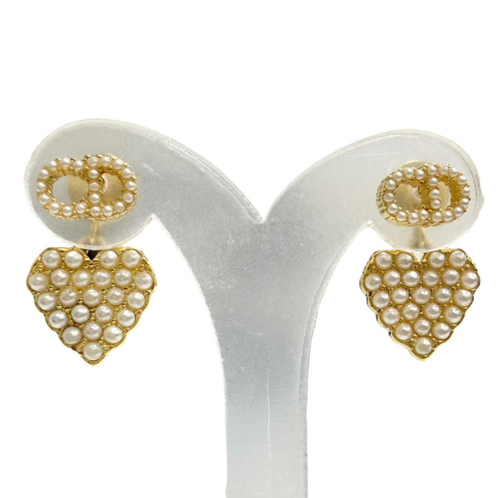 美品△DIOR ディオール フェイクパール CDロゴ ハートモチーフ ピアス アクセサリー フリンジ 両耳用 ゴールド レディース 箱・保存袋付