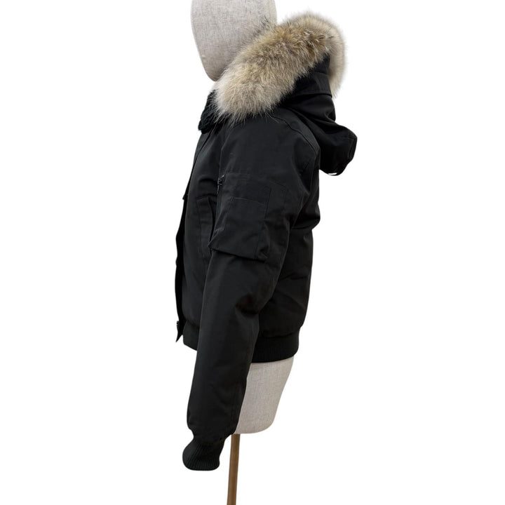 良品☆CANADA GOOSE カナダグース 7967JL LABRADOR BOMBER ショート丈 ファー・フード付 ダウンジャケット ブラック S 正規品 レディース