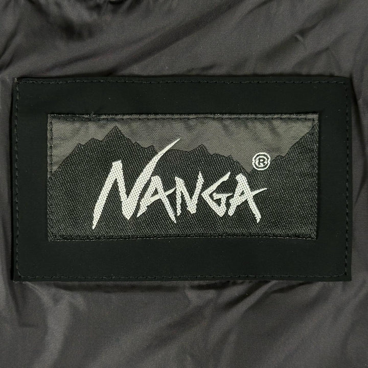 美品▲NANGA ナンガ ロゴ刺繍 ドローコード付 ジップアップ マウンテンジャケット マウンテンパーカー ダークグレー 48 正規品 メンズ