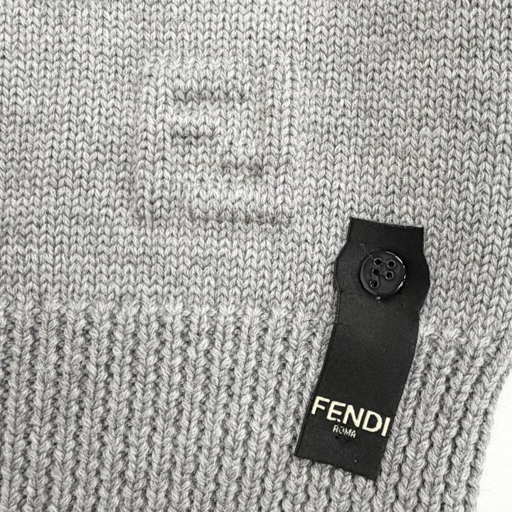 極美品△FENDI フェンディ 2023年 FZC460 ウール100％ FFロゴ ハーフジップ ボア切替 長袖 ニット セーター グレー 44 イタリア製 正規品