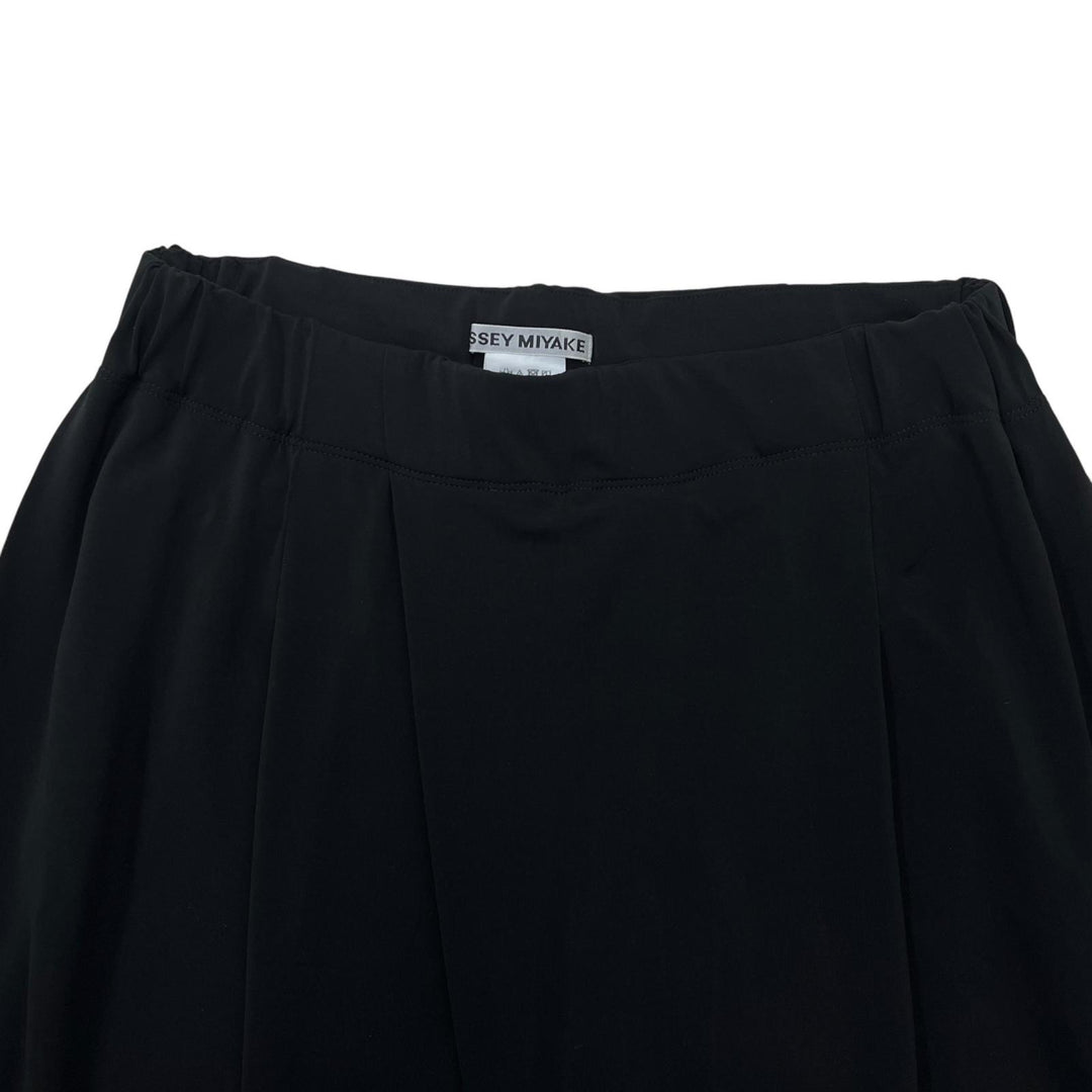 極美品▲ISSEY MIYAKE イッセイミヤケ IM51JF725 タックワイド パンツ ブラック 2 日本製 正規品 レディース