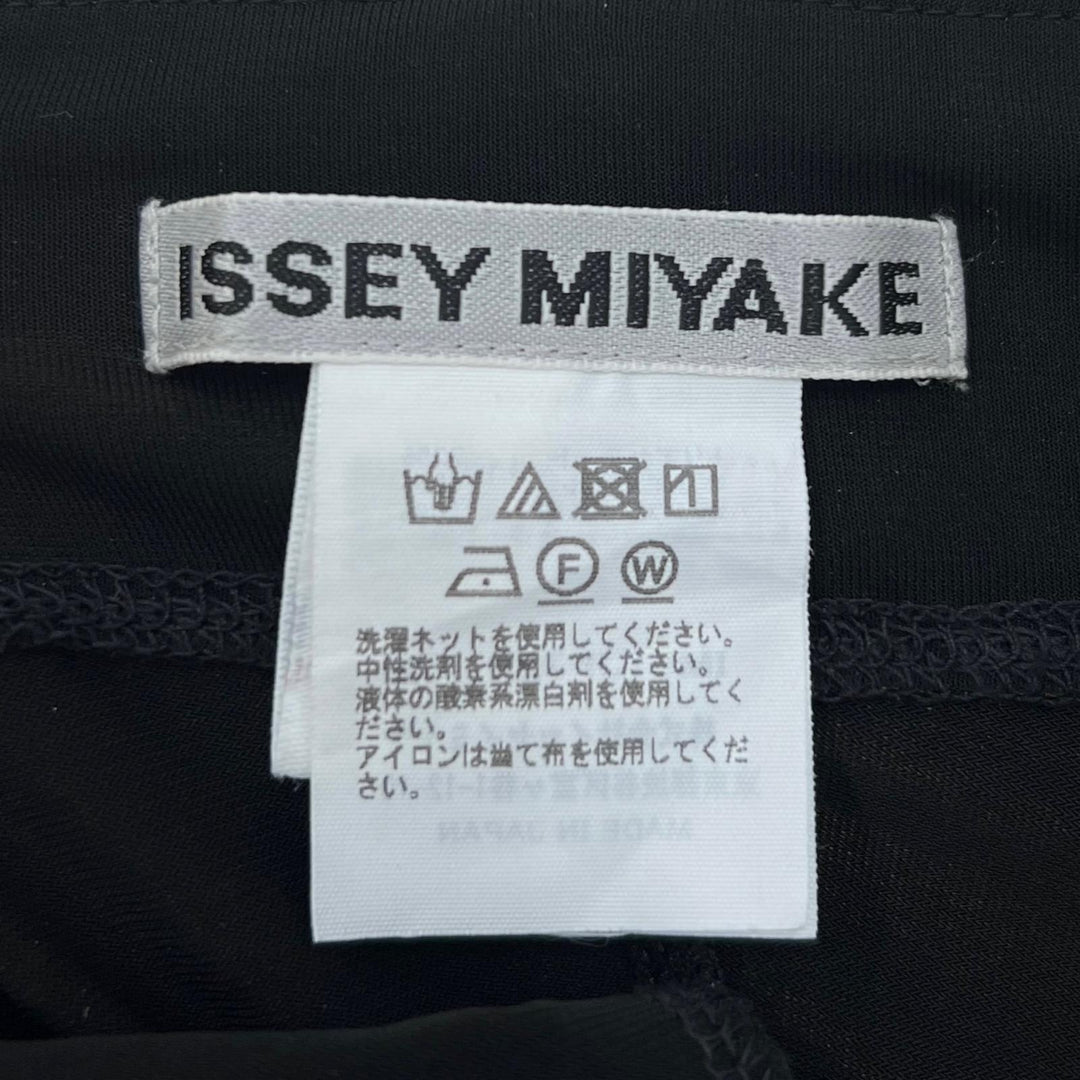 極美品▲ISSEY MIYAKE イッセイミヤケ IM51JF725 タックワイド パンツ ブラック 2 日本製 正規品 レディース