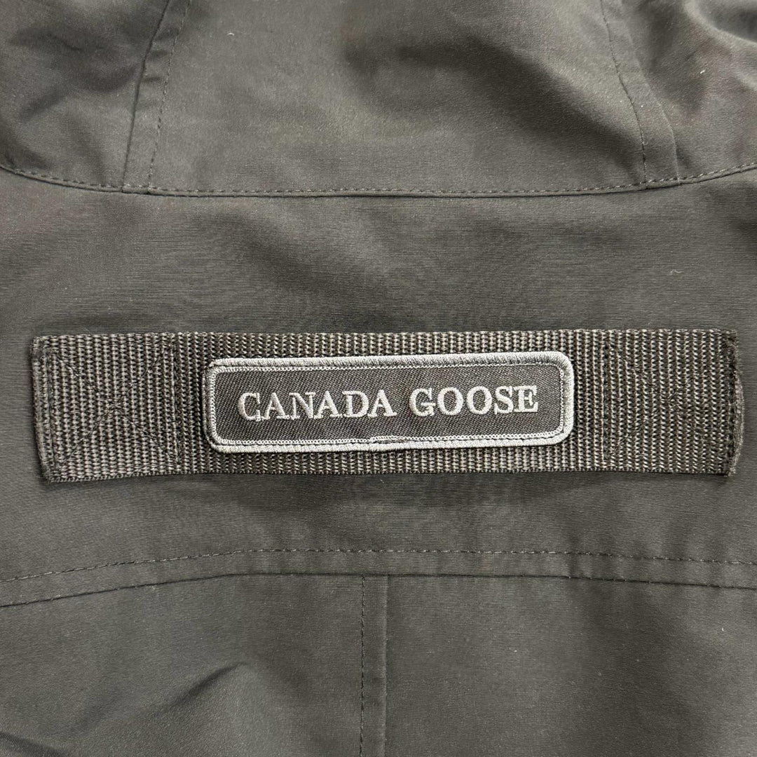 良品△CANADA GOOSE カナダグース 3426MB CHATEAU PARKA カナダグースジャパン ブラックレーベル ダウンジャケット 黒 S 正規品