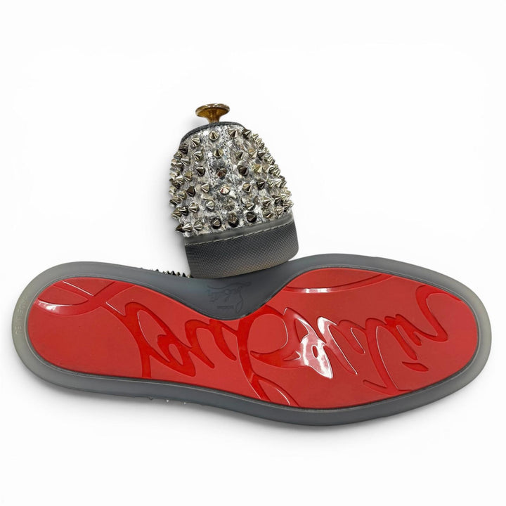極美品▼Christian Louboutin クリスチャンルブタン ローラーボート スパイク スタッズ レザー スリッポン シルバー グレー 42 メンズ