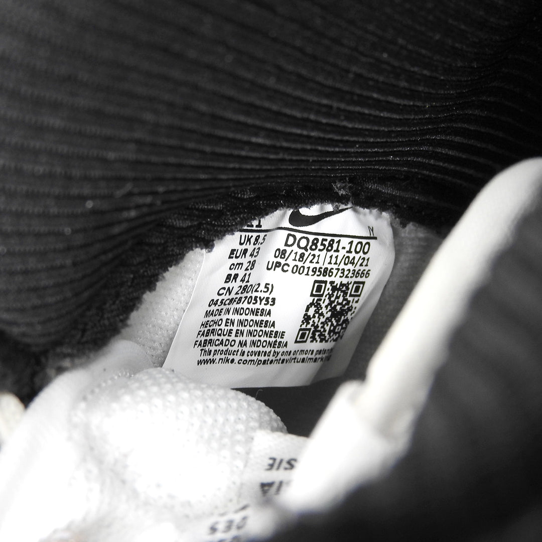 未使用品▲NIKE ナイキ DQ8581-100 WOMEN&