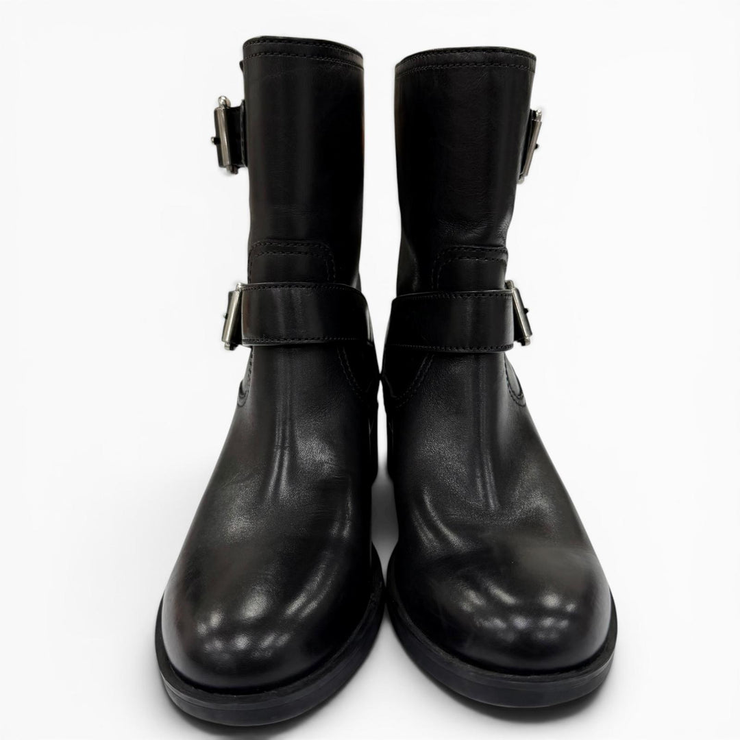 美品☆PRADA プラダ 3U5907 ベルトデザイン レザー バイカーブーツ エンジニアブーツ アンクルブーツ ショートブーツ ブラック 35.5