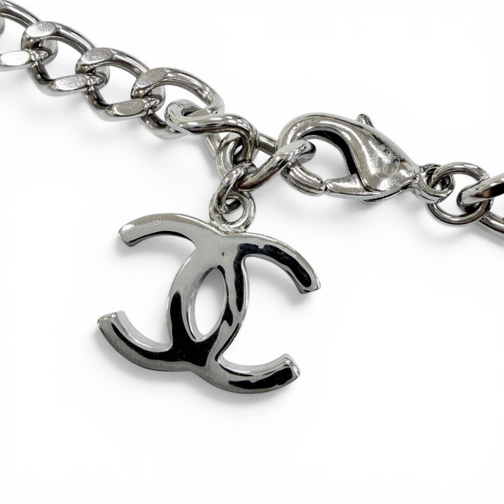極美品☆CHANEL シャネル 2025年製 B25C ココマーク ラインストーン レザー使い ネックレス チョーカー シルバー ホワイト イタリア製