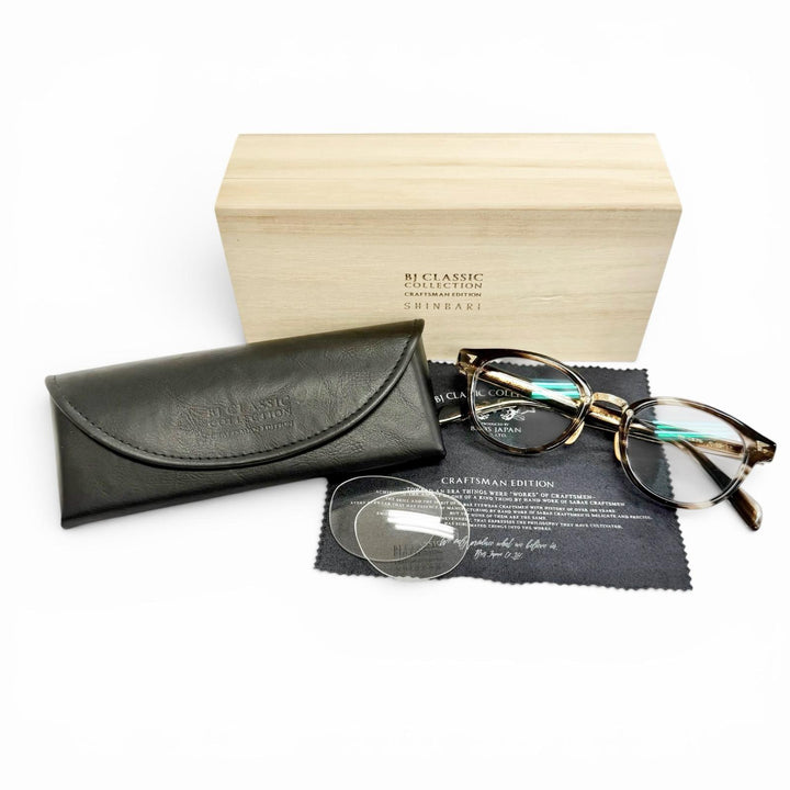 美品△BJ CLASSIC COLLECTION ビージェークラシックコレクション SH-C570 SHINBARI CRAFTSMAN EDITION メガネ クロササ 48□21-148 度入