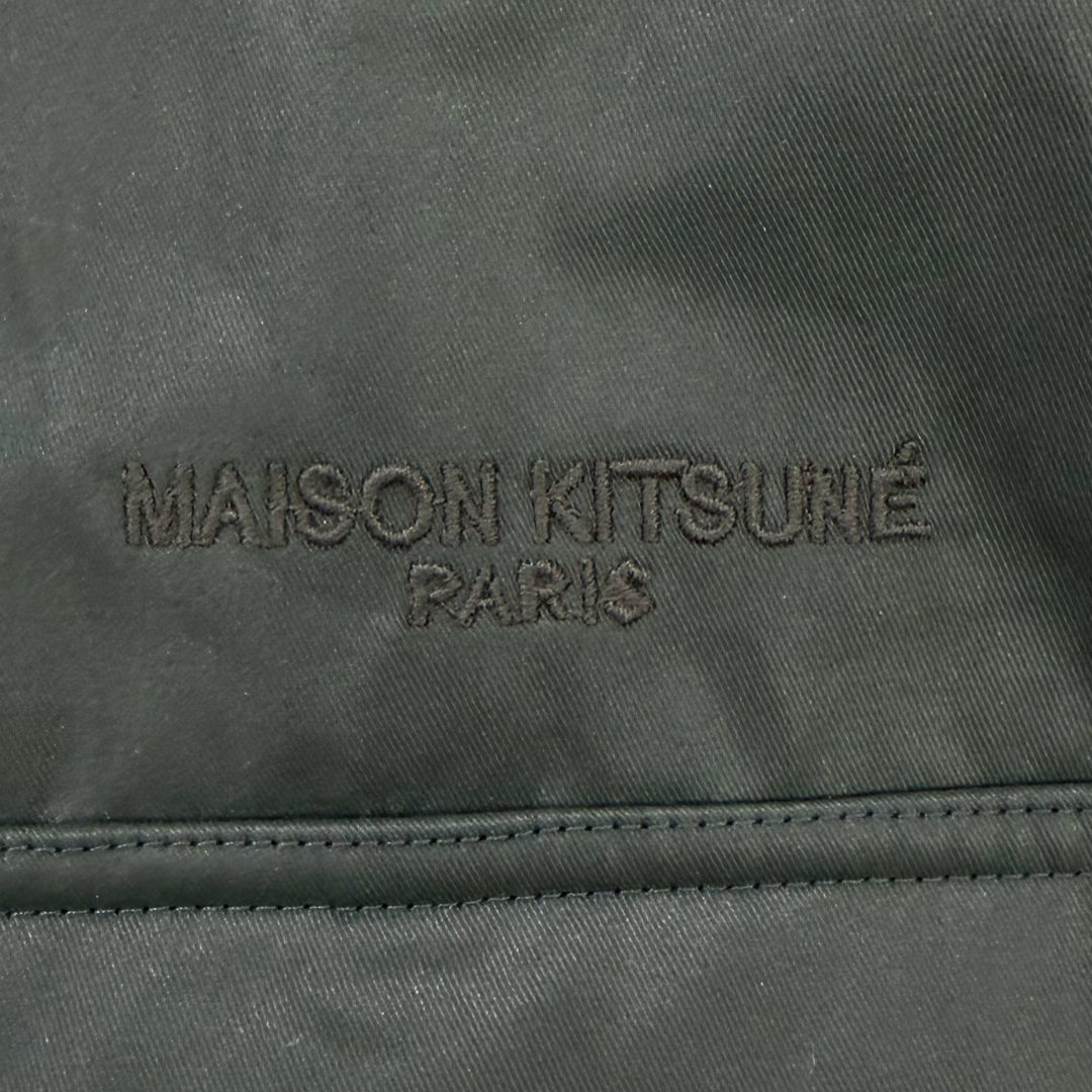 未使用品△MAISON KITSUNE メゾンキツネ HU02280WE0003 ロゴ刺繍 フーデッド 中綿入 モッズコート マウンテンパーカー ダークグリーン L