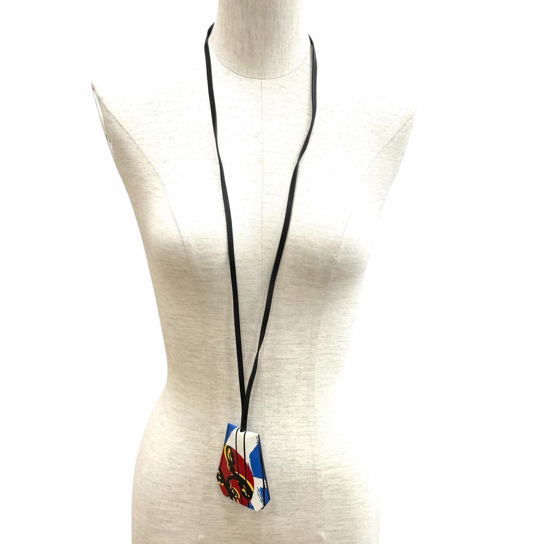 極美品★HERMES エルメス クロシェット スケート シエル/ルージュ・ドゥ・クール/ブラン ヴォースイフト ネックレス B刻印 箱・保存袋付