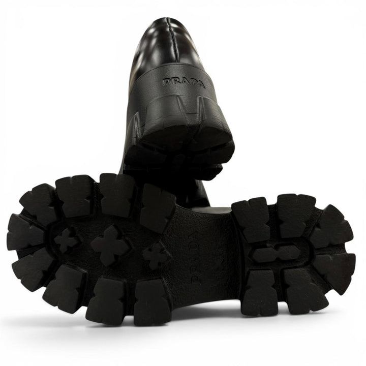 美品☆PRADA プラダ 1E254N モノリス トライアングルロゴ ブラッシュドレザー ダービーシューズ ブラック 35.5 イタリア製 箱・保存袋付