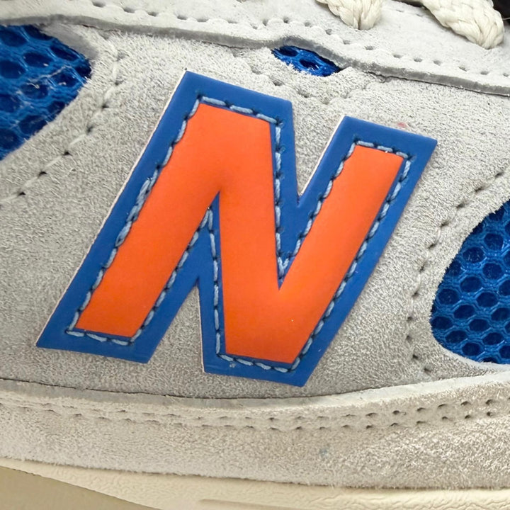 未使用品□ニューバランス キス マディソンスクエアガーデン U993MS Made in USA 993 メッシュ ローカットスニーカー シルバー ブルー